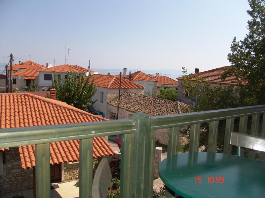 Nikos Apartments Afytos Rum bild