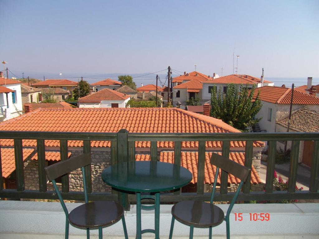 Nikos Apartments Afytos Exteriör bild