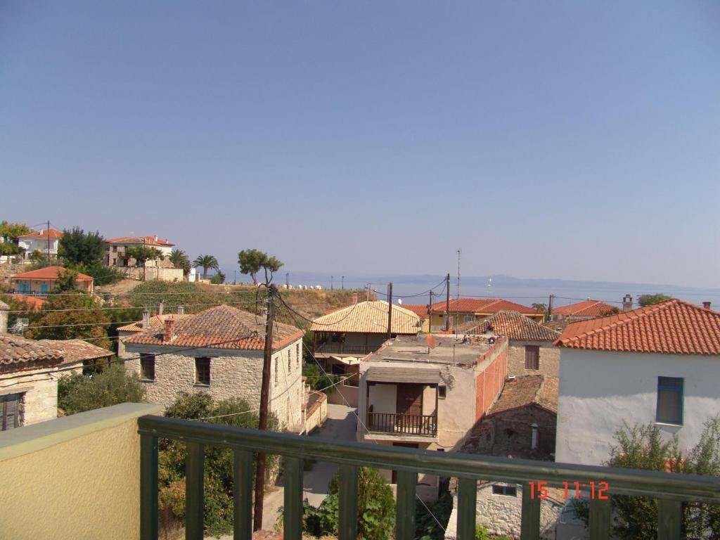 Nikos Apartments Afytos Exteriör bild