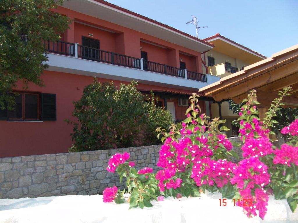 Nikos Apartments Afytos Exteriör bild